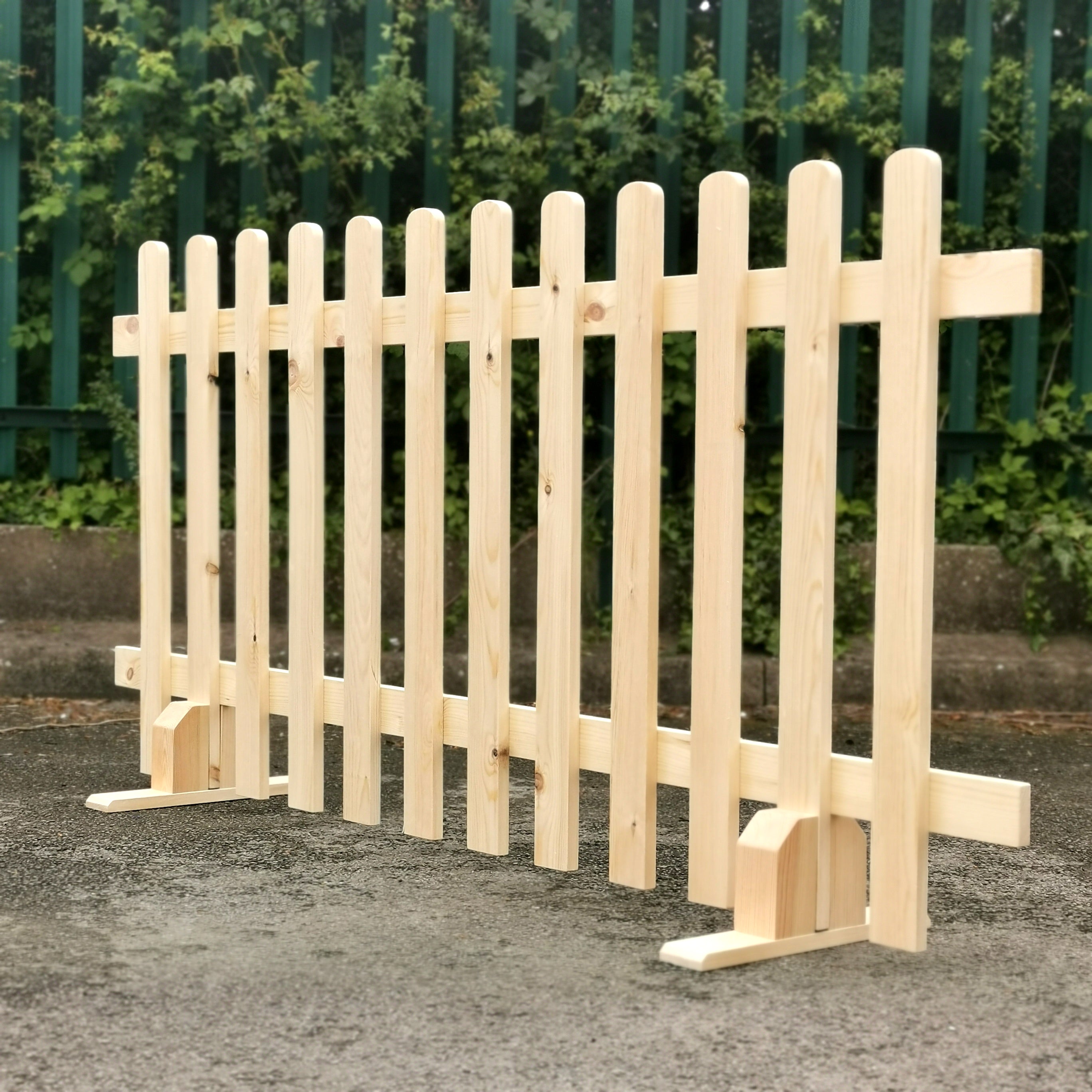 Free standing Panels – The Picket Fence Company