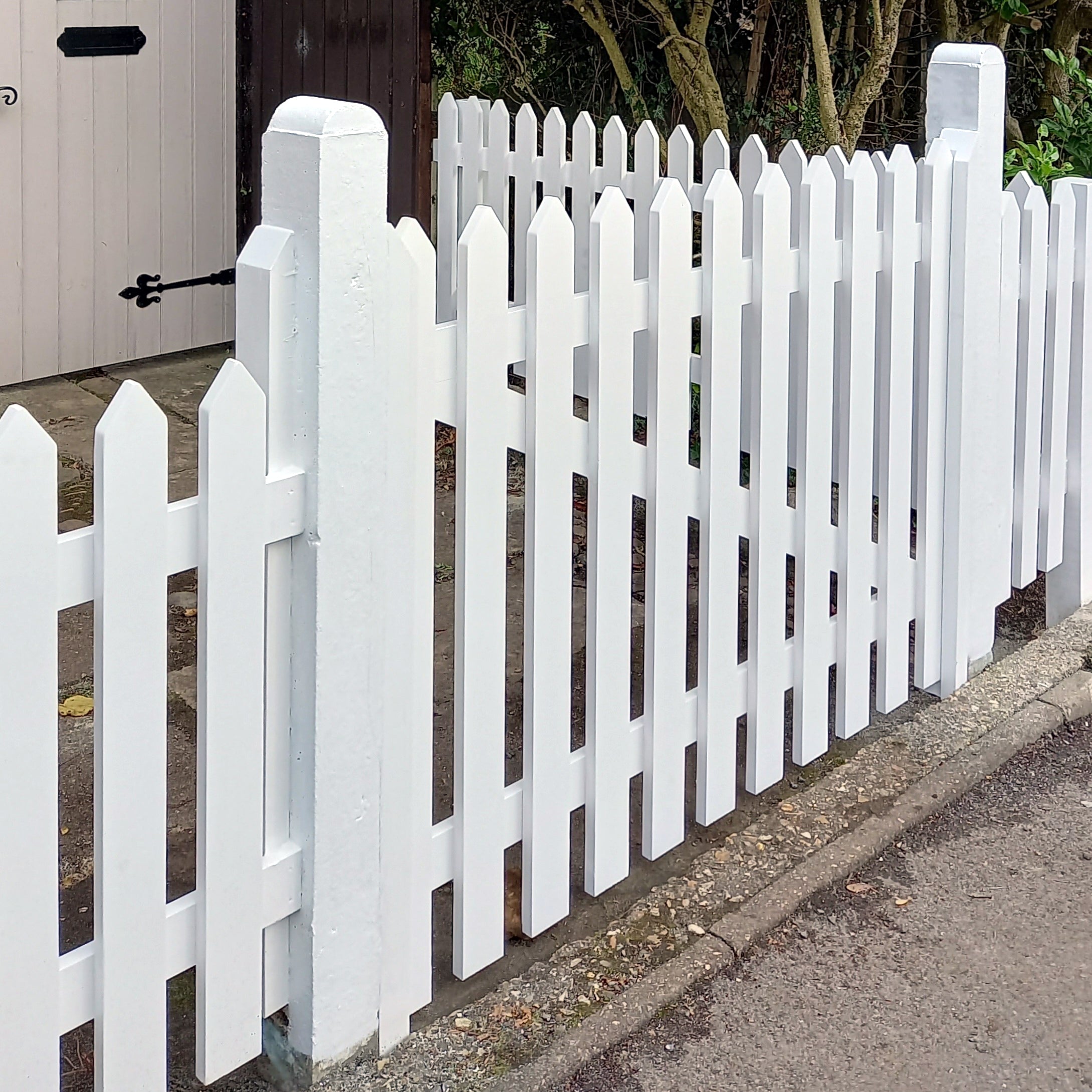 Classic Picket Gate – The Picket Fence Company